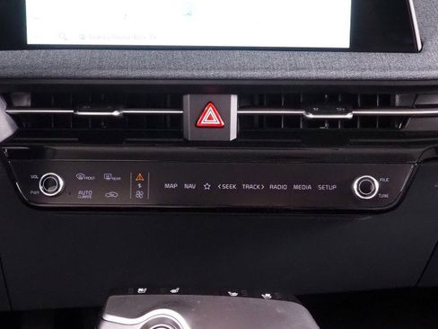 Used 2024 Kia EV6 Wind w/ Wind Technology Package image 26