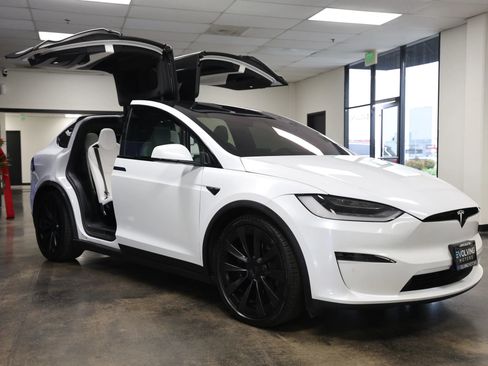 Used 2022 Tesla Model X AWD/4WD image 20