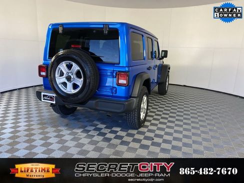 Used 2022 Jeep Wrangler Unlimited Sport w/ Sun And Sound Package image 7
