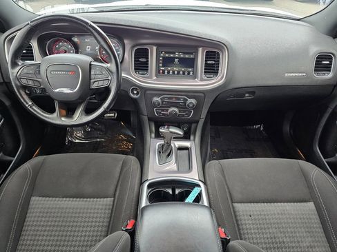 Used 2021 Dodge Charger SXT w/ Driver Convenience Group image 20