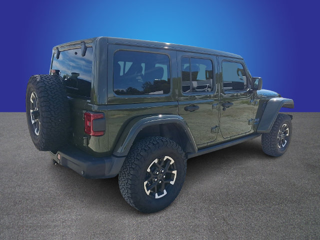 Used 2024 Jeep Wrangler Unlimited Rubicon 4xe AWD/4WD image 4