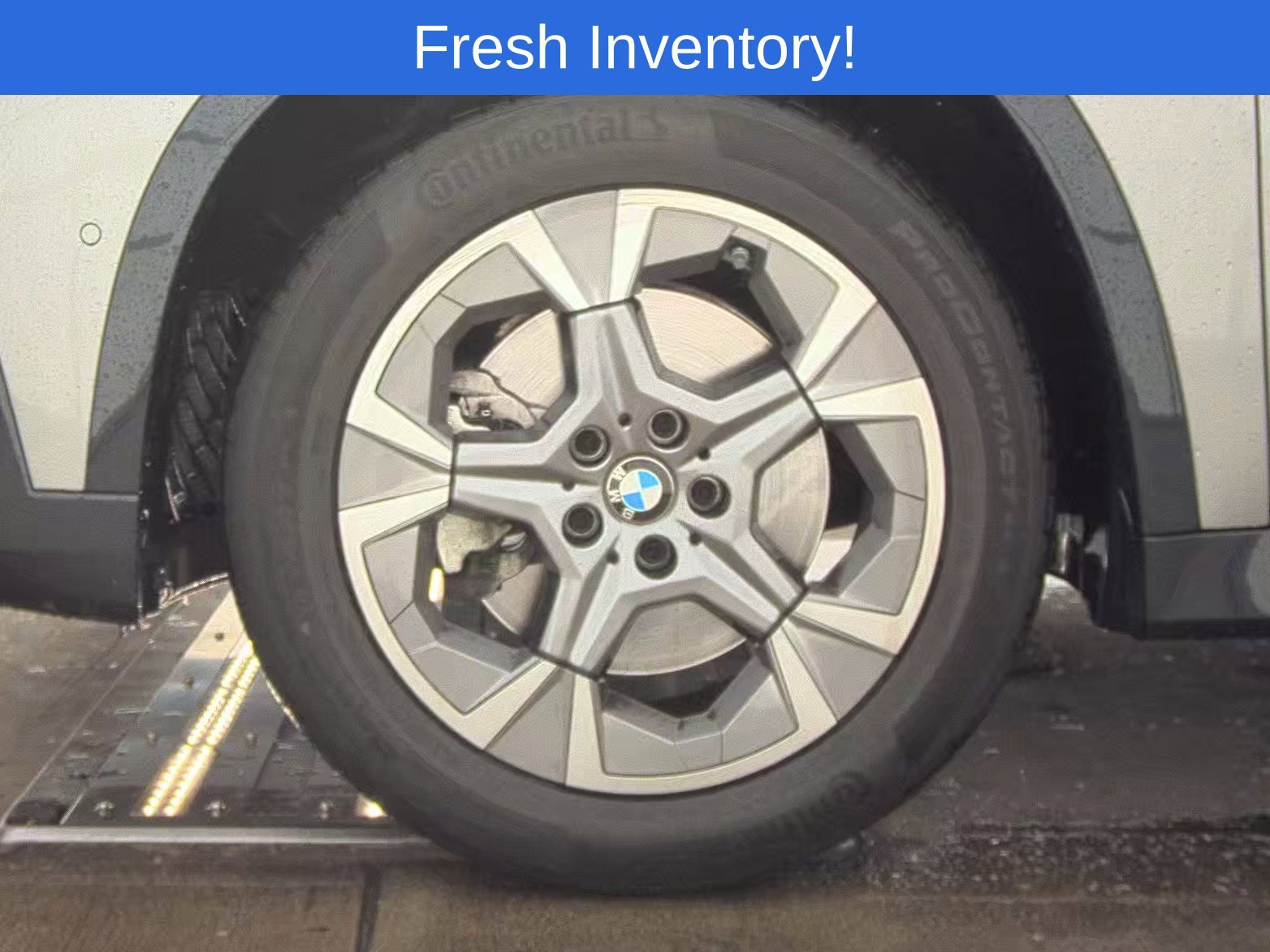 Used 2025 BMW X1 xDrive28i w/ Premium Package AWD/4WD image 9