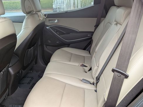 Used 2018 Hyundai Santa Fe Sport image 34