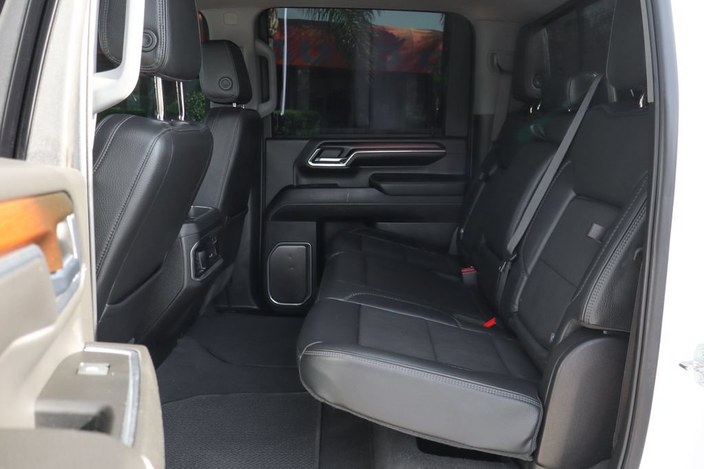 Used 2024 GMC Sierra 2500 Denali w/ Denali Reserve Package AWD/4WD image 48