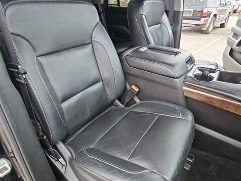 Used 2016 Chevrolet Tahoe LT image 23