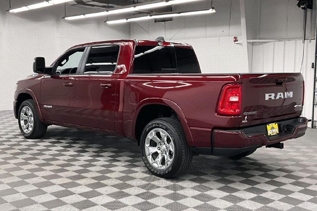 Used 2025 RAM 1500 Big Horn AWD/4WD image 2
