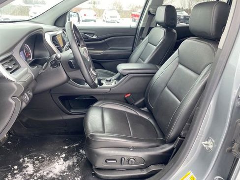 Certified 2023 GMC Acadia SLT image 16