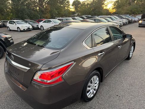 Used 2015 Nissan Altima 2.5 S w/ Power Driver Seat Package image 7