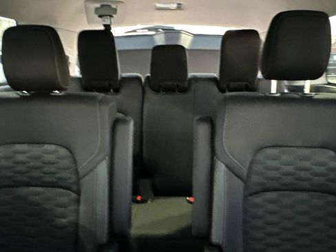 New 2025 Nissan Pathfinder SV w/ SV Premium Package image 27