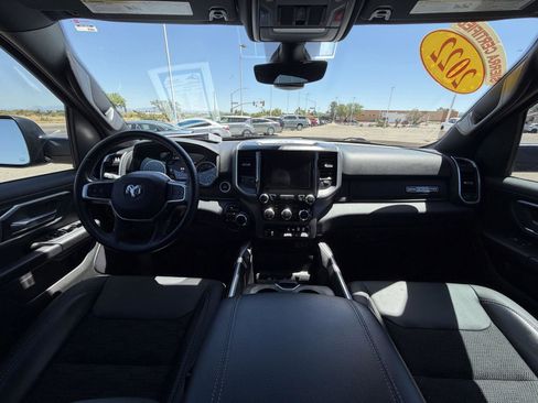 Used 2022 RAM 1500 Big Horn AWD/4WD image 23