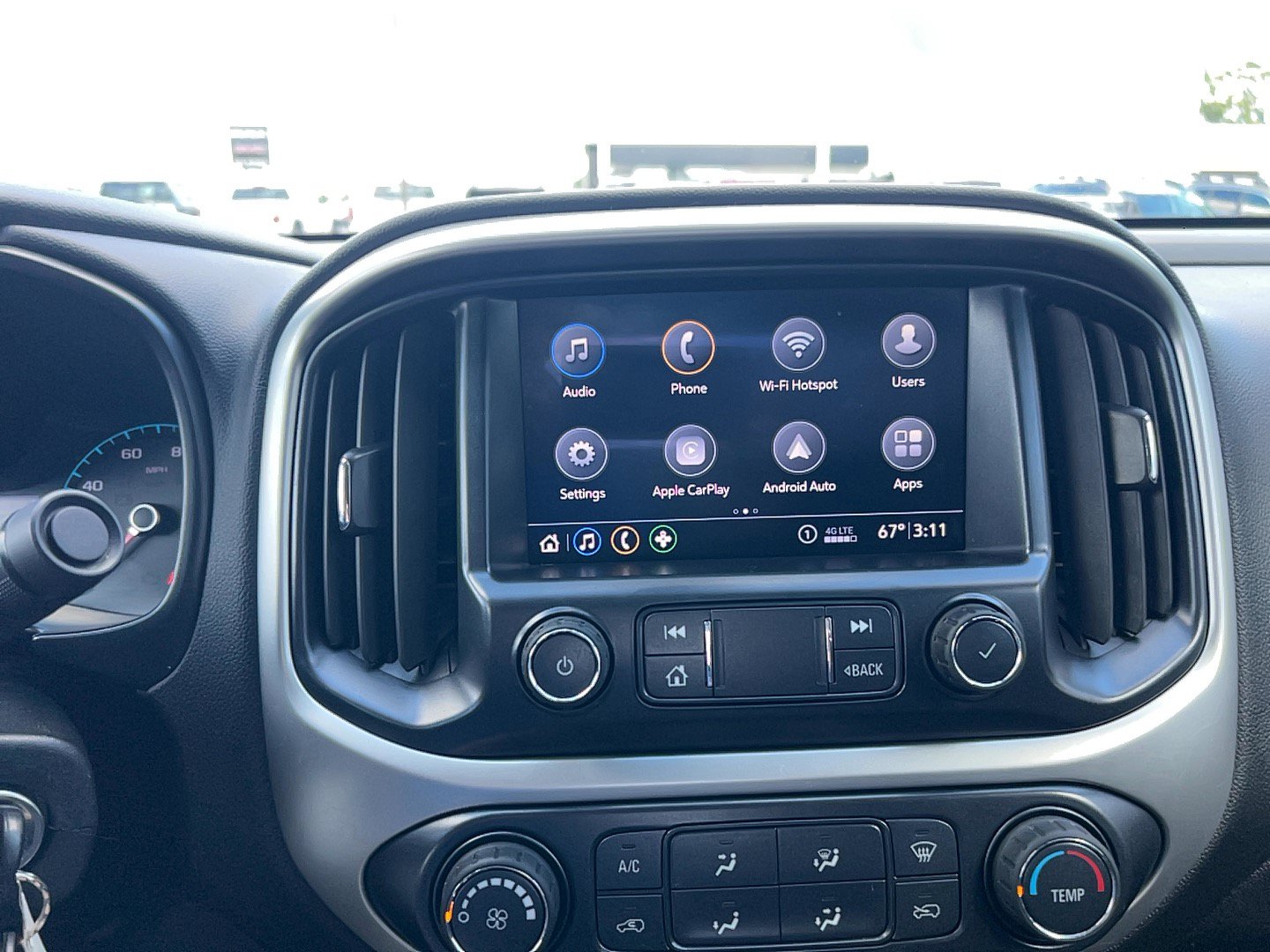 Used 2019 Chevrolet Colorado LT AWD/4WD image 9