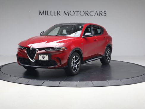 Used 2024 Alfa Romeo Tonale Ti AWD/4WD image 2