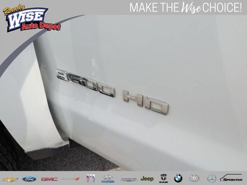 Used 2015 Chevrolet Silverado 3500 LT AWD/4WD image 23