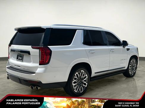 Used 2023 GMC Yukon Denali Ultimate AWD/4WD image 6