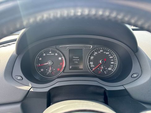 Used 2018 Audi Q3 2.0T Premium image 15