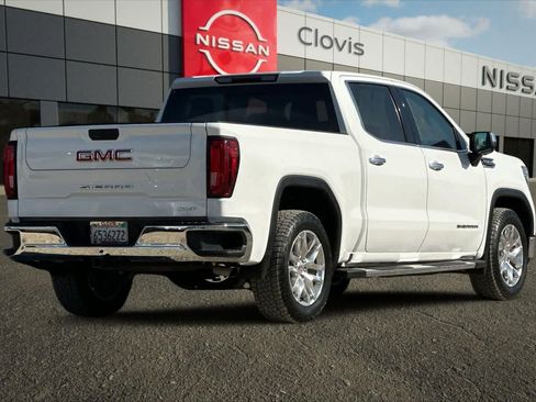 Used 2020 GMC Sierra 1500 SLT w/ SLT Premium Plus Package AWD/4WD image 3