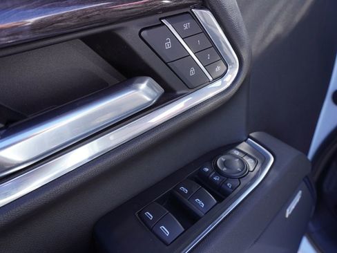 Certified 2024 Chevrolet Silverado 2500 LTZ w/ LTZ Convenience Package image 17