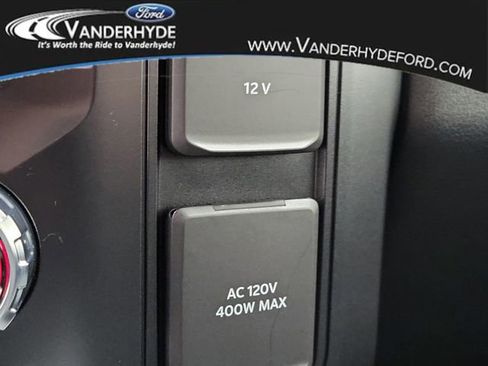 New 2025 Ford F250 Lariat w/ Lariat Ultimate Package image 30