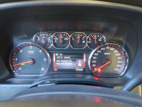Used 2015 GMC Sierra 1500 SLE w/ SLE Value Package AWD/4WD image 23