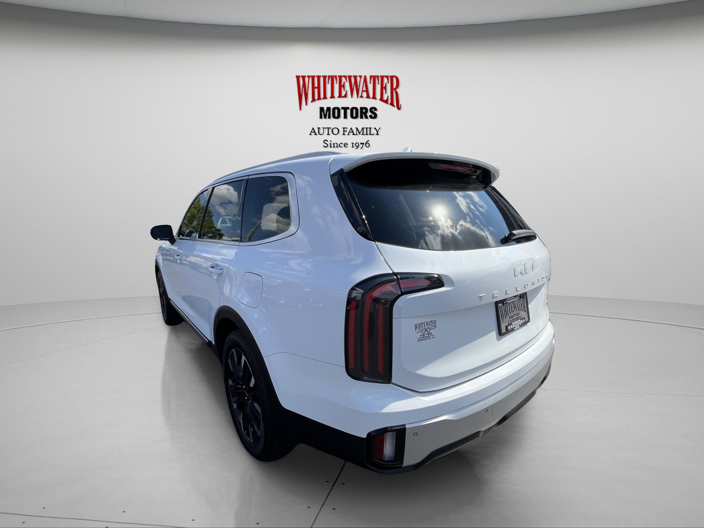 Used 2023 Kia Telluride SX Prestige AWD/4WD image 4