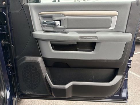Used 2013 RAM 1500 Classic SLT image 22