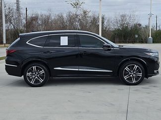 Used 2025 Acura MDX SH-AWD w/ Advance Package video 4