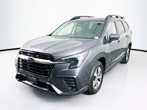 Used 2024 Subaru Ascent Premium w/ Convenience Package image 3