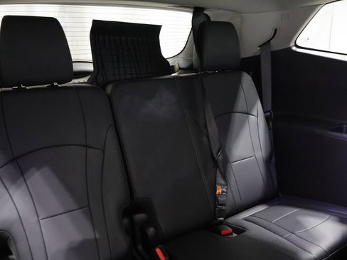 Used 2019 Buick Enclave Avenir w/ Avenir Technology Package image 24