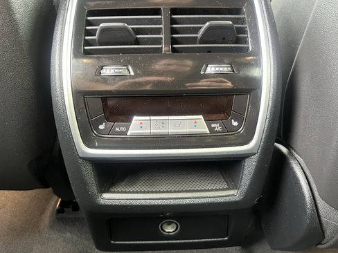 Used 2023 BMW X5 xDrive45e AWD/4WD image 29
