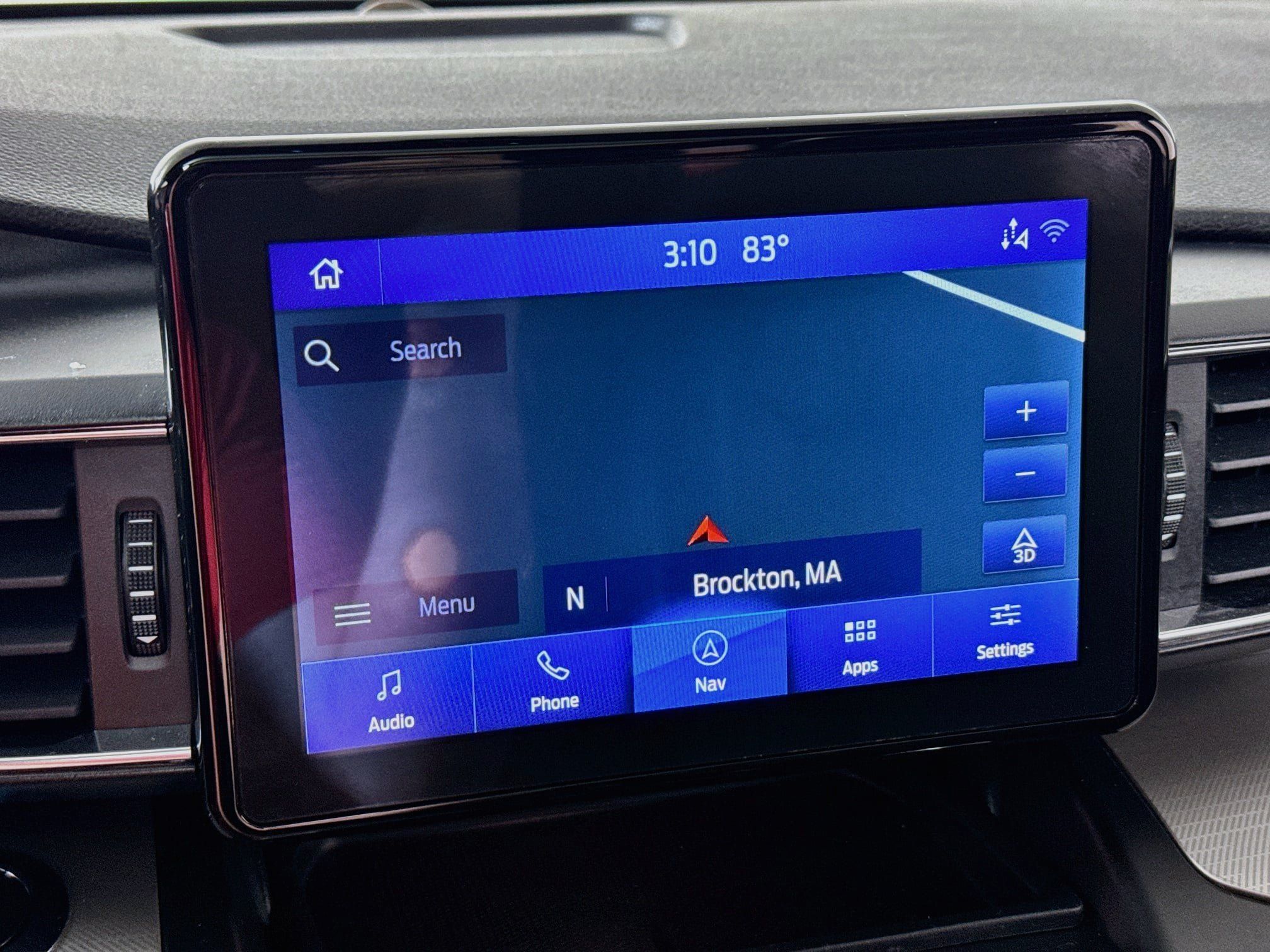 Used 2020 Ford Explorer XLT w/ Equipment Group 202A AWD/4WD image 2