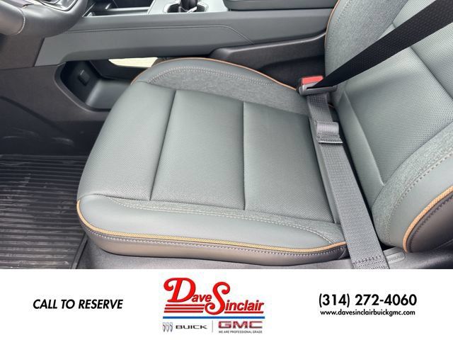 New 2026 GMC Acadia AT4 w/ Luxury Package AWD/4WD image 12