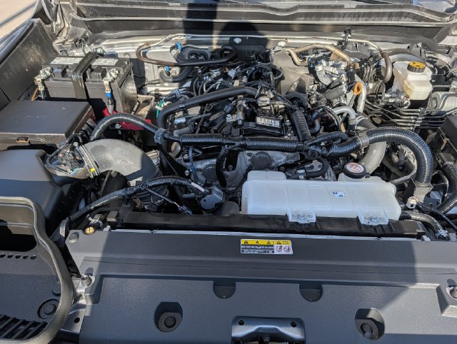 Used 2025 Toyota Tacoma SR5 AWD/4WD image 35