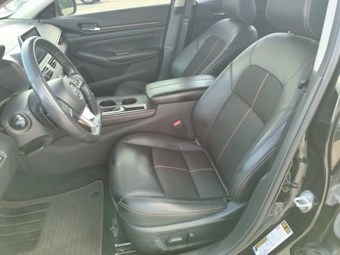 Used 2022 Nissan Altima 2.5 SR FWD image 11