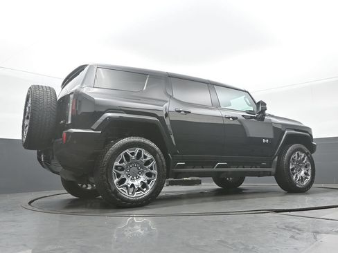 Used 2025 GMC Hummer EV 3X AWD/4WD image 33