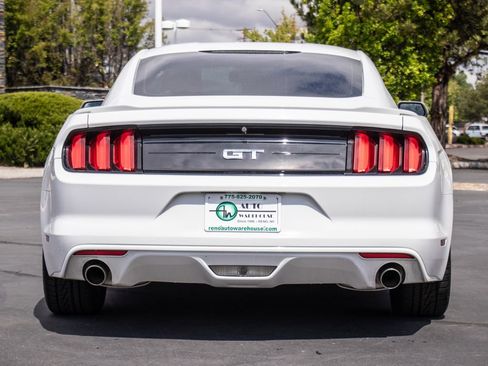 Used 2015 Ford Mustang GT RWD image 6