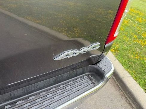 Used 2019 RAM 1500 Big Horn AWD/4WD image 54