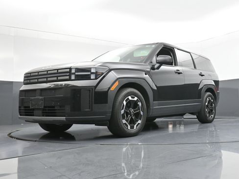 Used 2025 Hyundai Santa Fe SE image 22