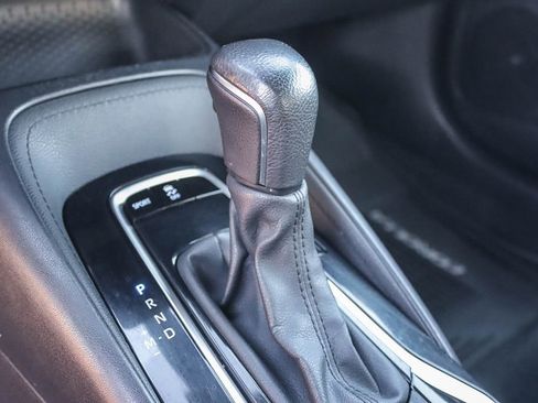 Used 2020 Toyota Corolla SE image 39