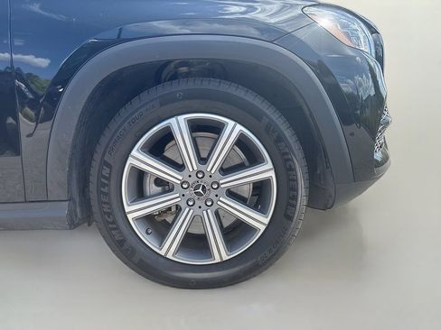 Used 2022 Mercedes-Benz GLS 450 4MATIC image 10