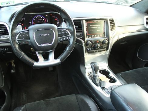 Used 2016 Jeep Grand Cherokee SRT AWD/4WD image 10