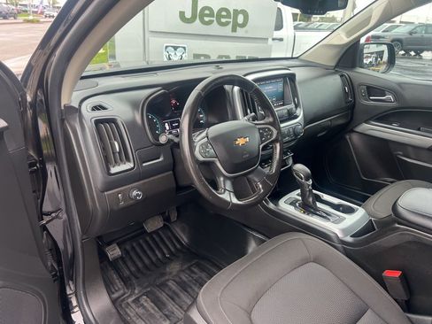 Used 2022 Chevrolet Colorado LT w/ Fleet Safety Package image 23