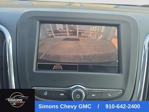Used 2023 Chevrolet Equinox LS AWD/4WD image 24