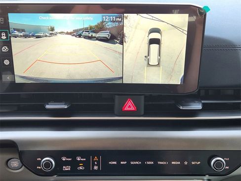 New 2026 Kia Carnival SX w/ SX Dark Edition Package image 13