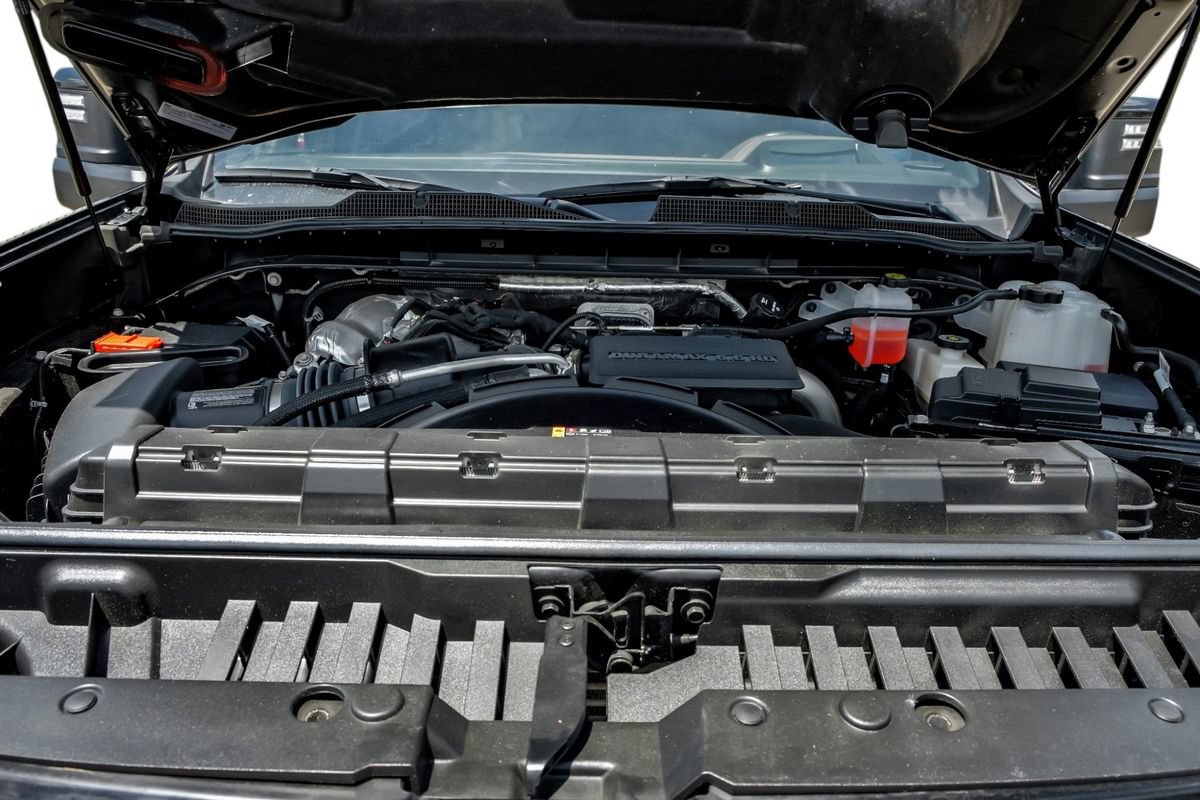 Used 2025 Chevrolet Silverado 2500 ZR2 w/ Technology Package AWD/4WD image 59