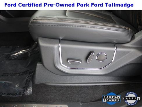 Certified 2024 Ford Expedition Platinum image 13
