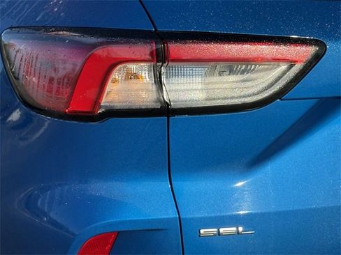 Certified 2021 Ford Escape SEL image 29