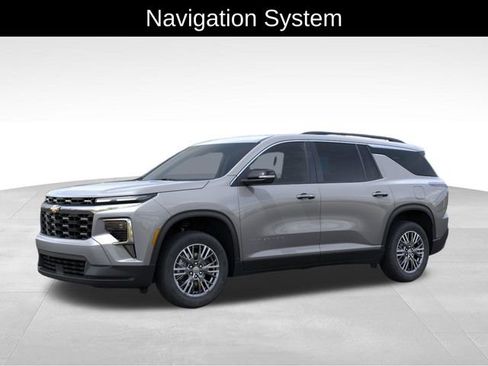 New 2026 Chevrolet Traverse LT AWD/4WD image 2