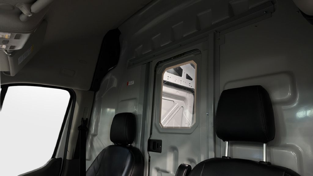 Used 2025 Ford Transit 250 148 High Roof RWD image 27