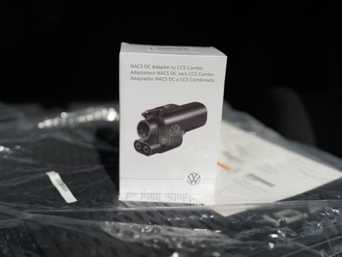 New 2026 Volkswagen ID.4 Pro AWD/4WD image 28