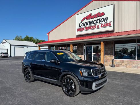 Used 2024 Kia Telluride SX Prestige w/ Towing Package AWD/4WD image 2